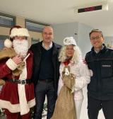 Nikolaus und Engel bringen Weihnachtsfreude nach Bautzen